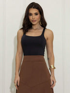 Regata Feminina Decote Quadrado em Suplex